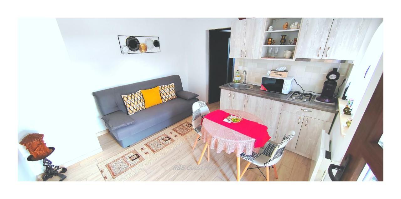 R&B Guest House Moldvahosszúmező Kültér fotó